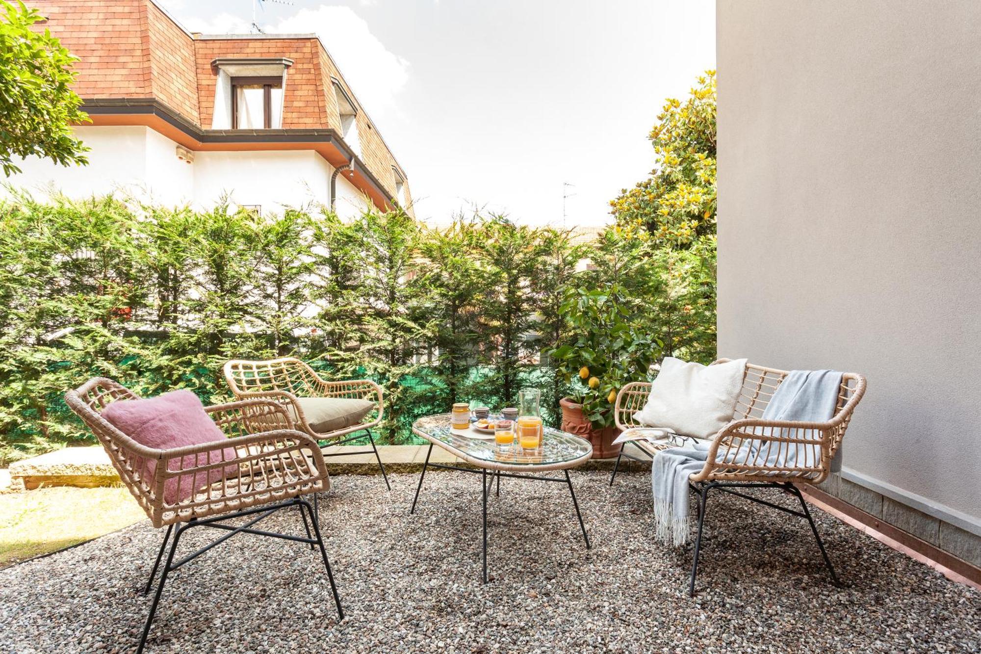 Apartment Misiadele Carnago Dış mekan fotoğraf